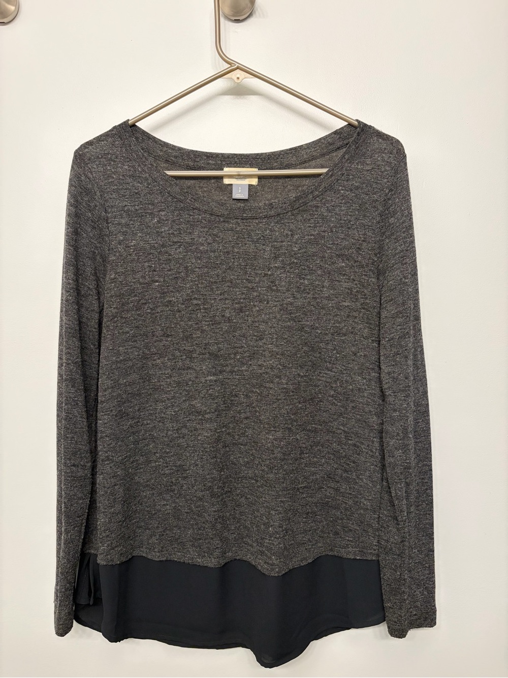 Old Navy Women's Gray Layered Long-Sleeve Top